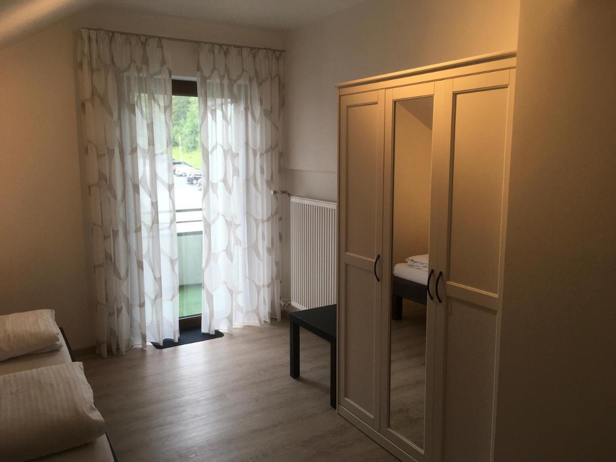 Hotel-Pension Zum Paradies Willingen  Extérieur photo