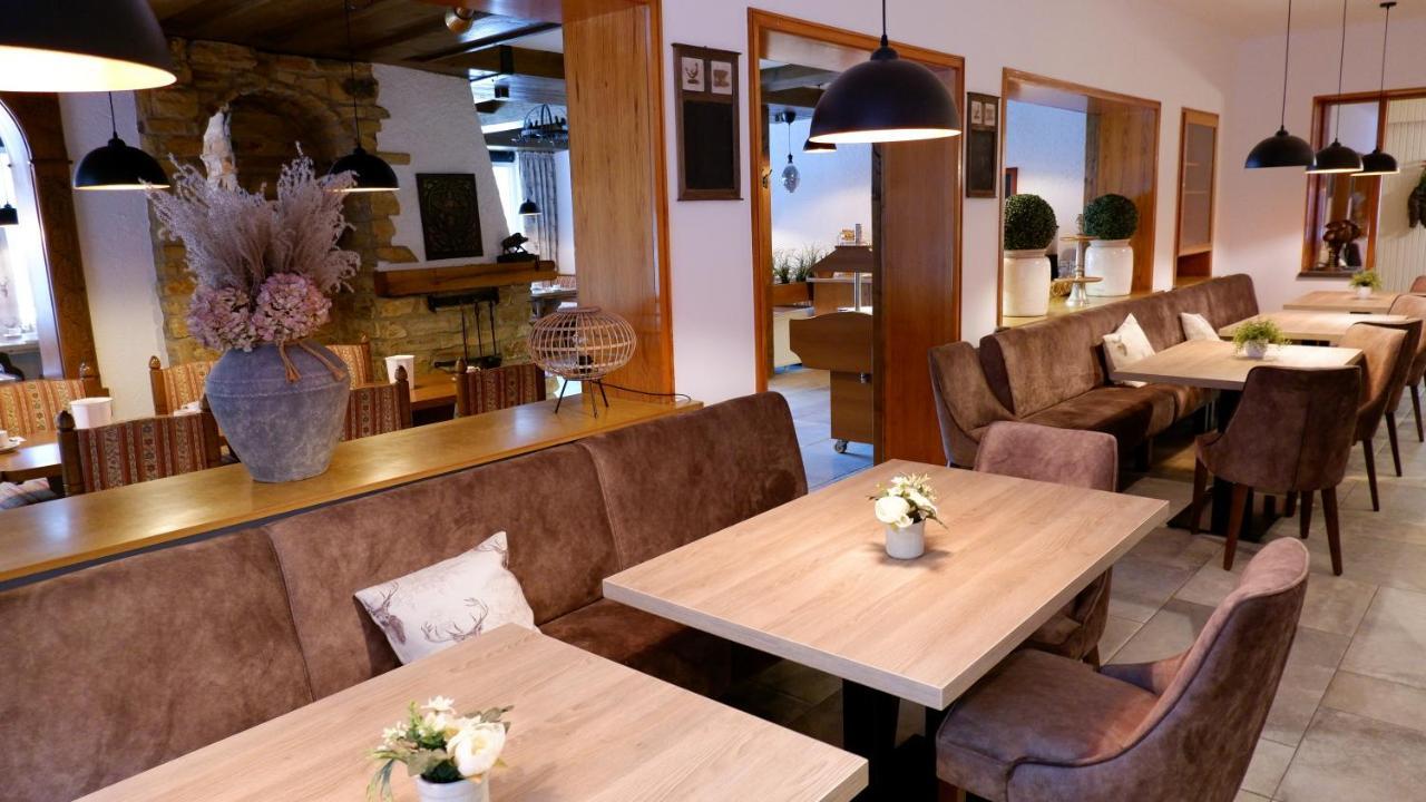 Hotel-Pension Zum Paradies Willingen  Extérieur photo